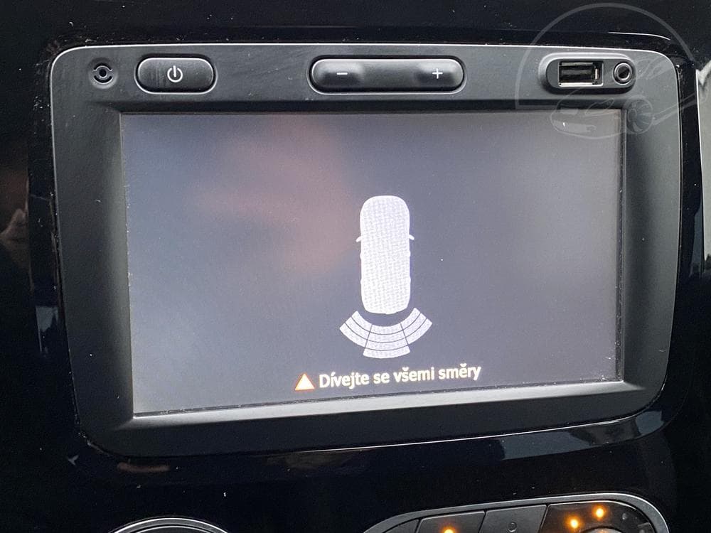 2018 Renault CAPTUR - 18