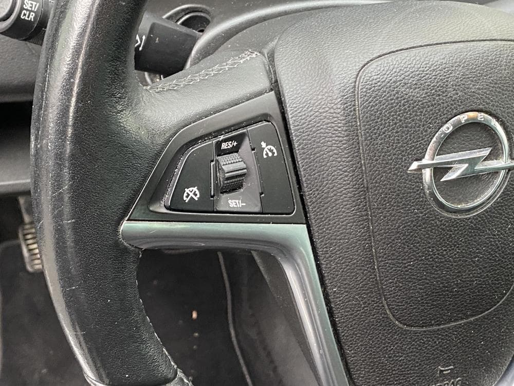 2012 Opel Meriva - 25