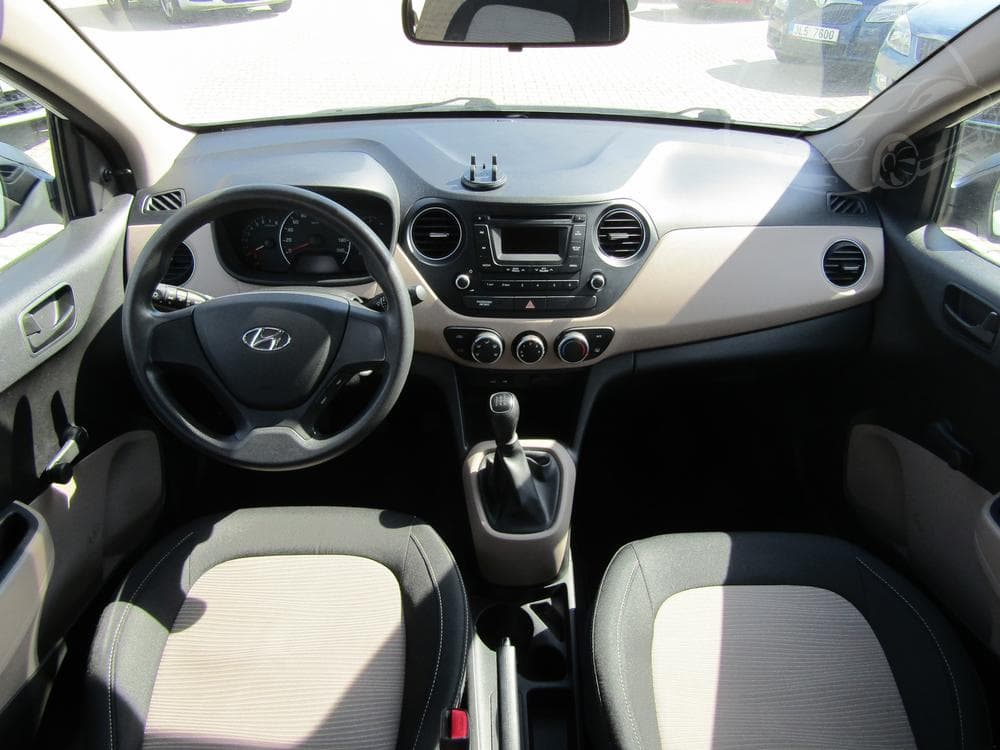 2016 Hyundai i10 - 8