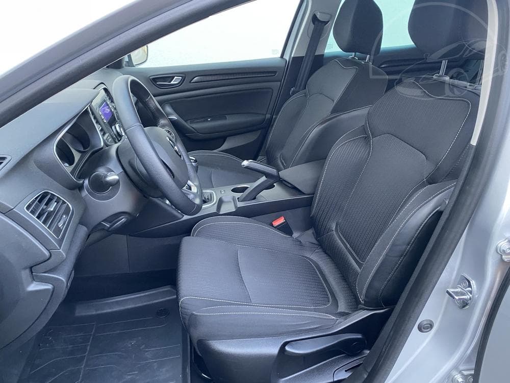 2017 Renault MEGANE - 9