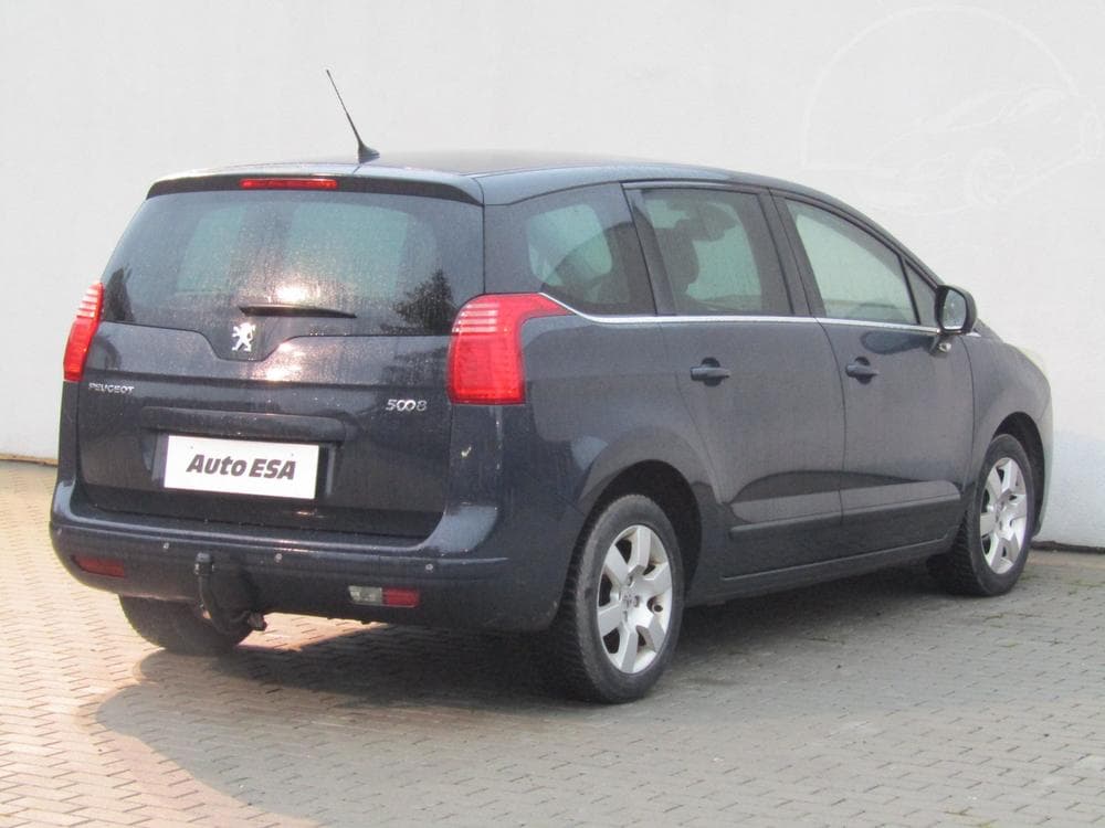 2011 Peugeot 5008 - 4