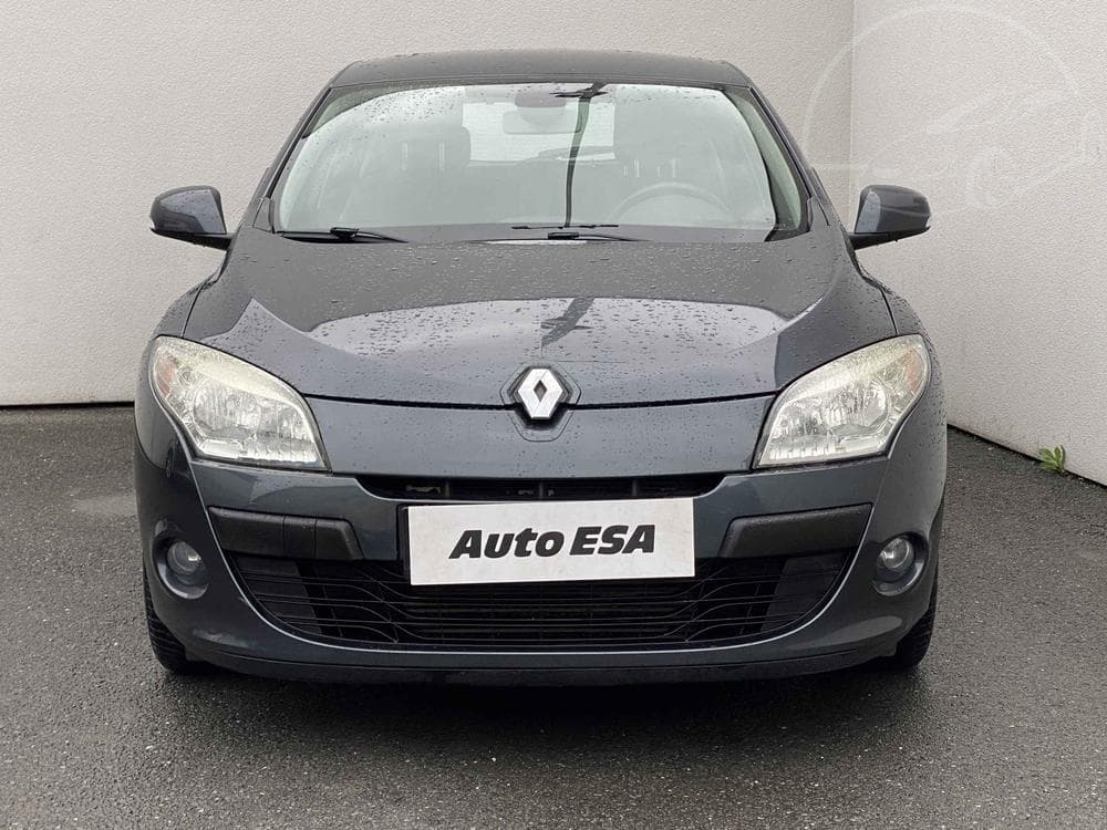 2010 Renault MEGANE - 2