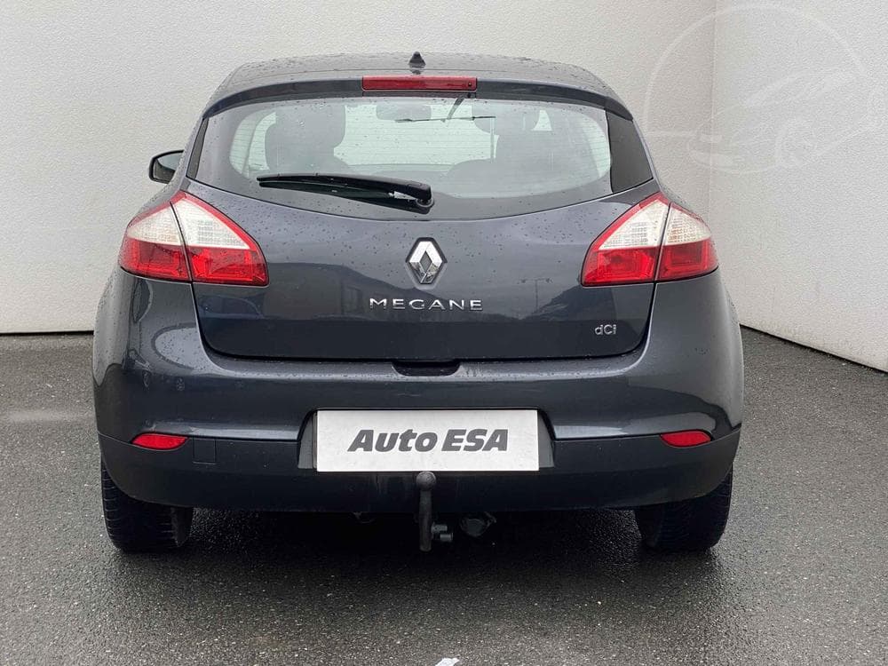 2010 Renault MEGANE - 5