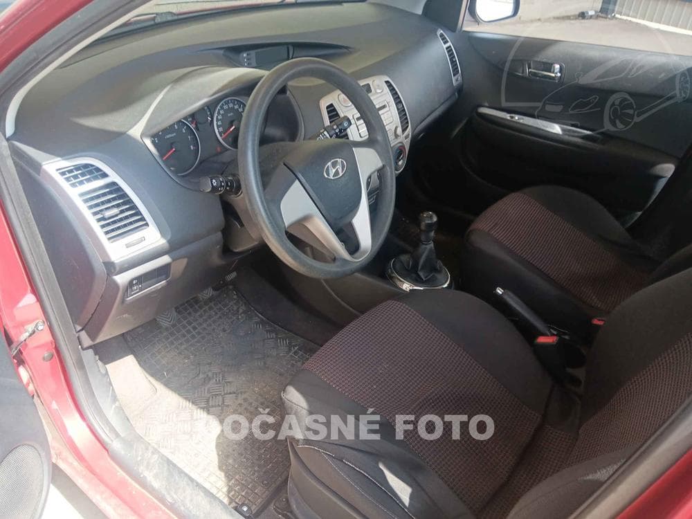 2011 Hyundai i20 - 3