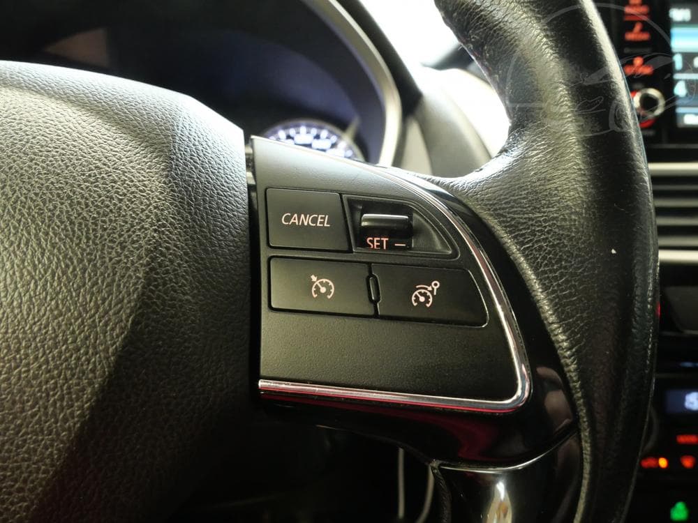 2018 Mitsubishi ECLIPSE - 16