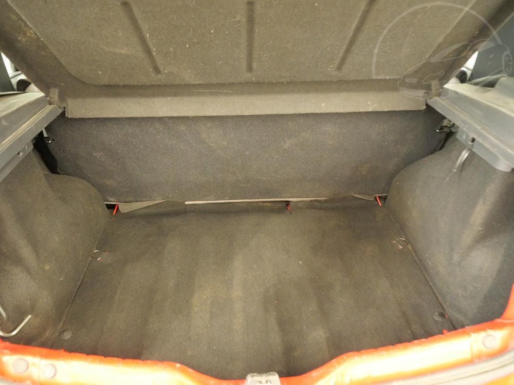 2010 Dacia SANDERO - 13