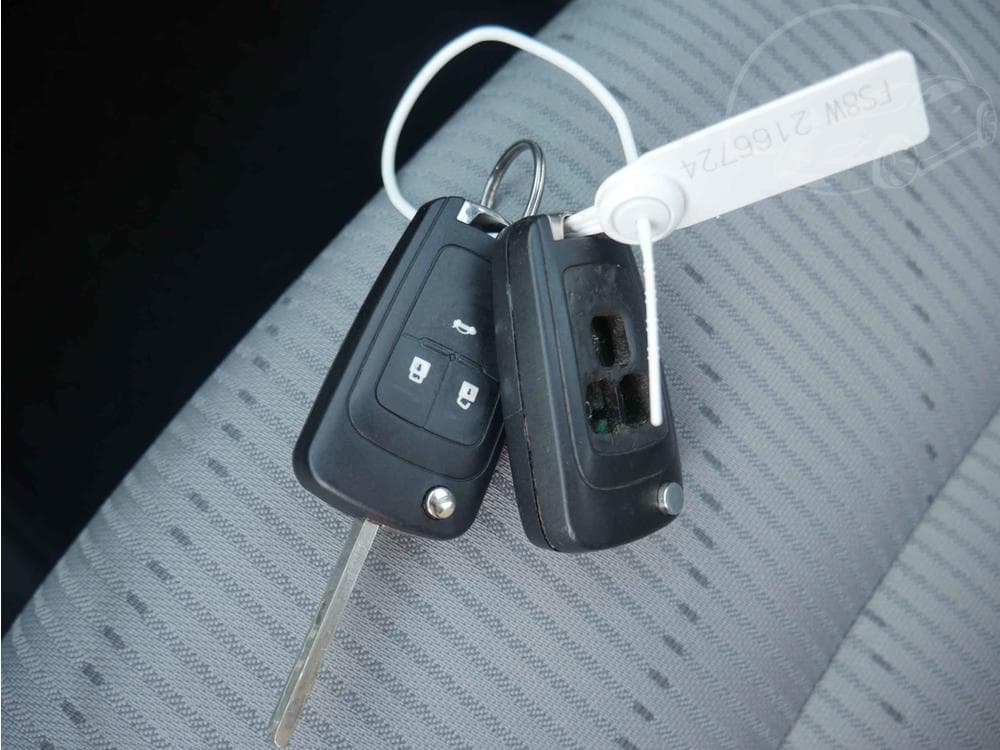2009 Chevrolet CRUZE - 13