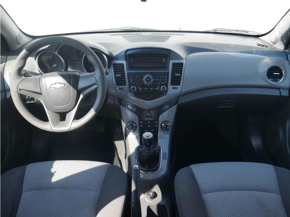 2009 Chevrolet CRUZE - 8