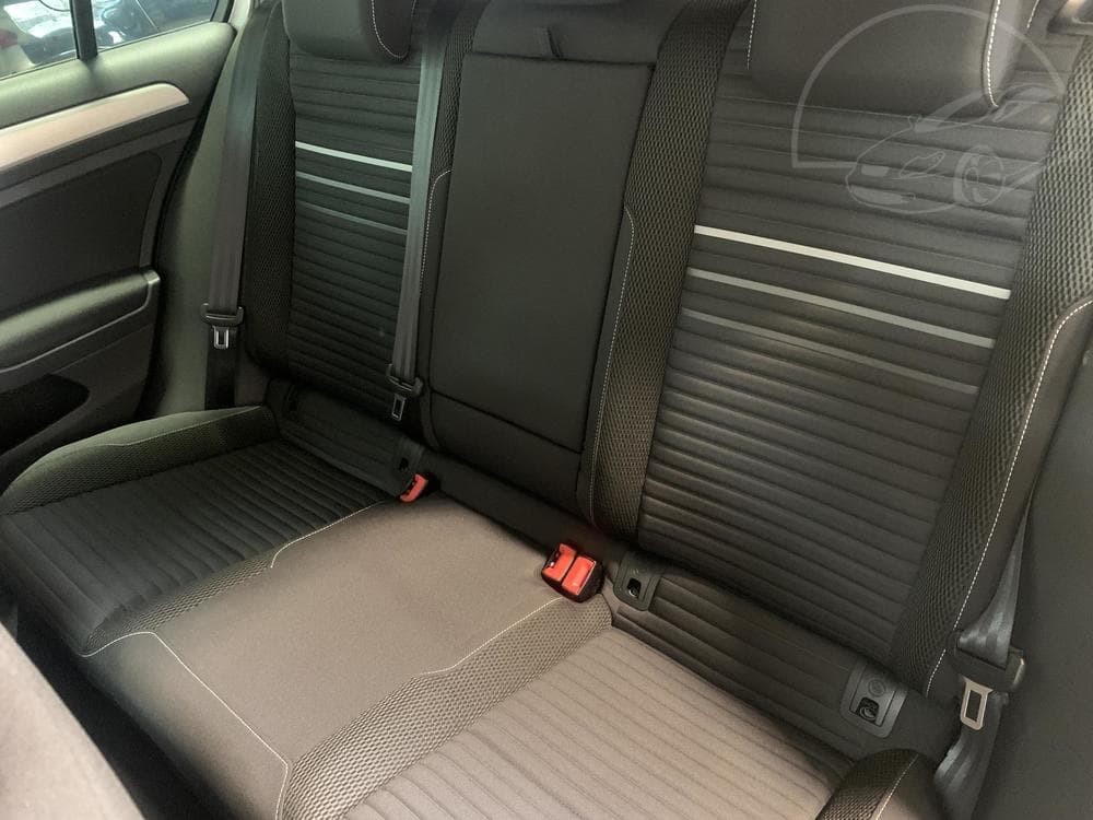 2014 Volkswagen Golf - 10