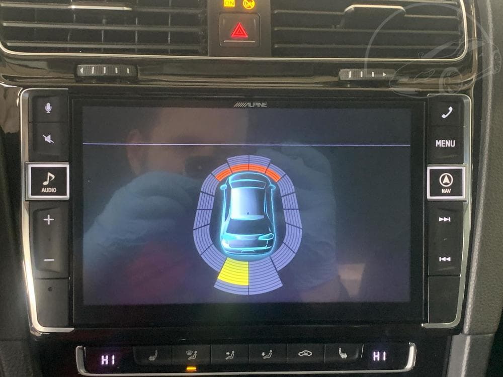 2014 Volkswagen Golf - 18