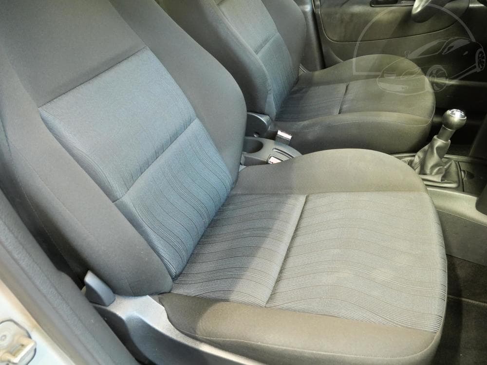 2008 Peugeot 207 - 23