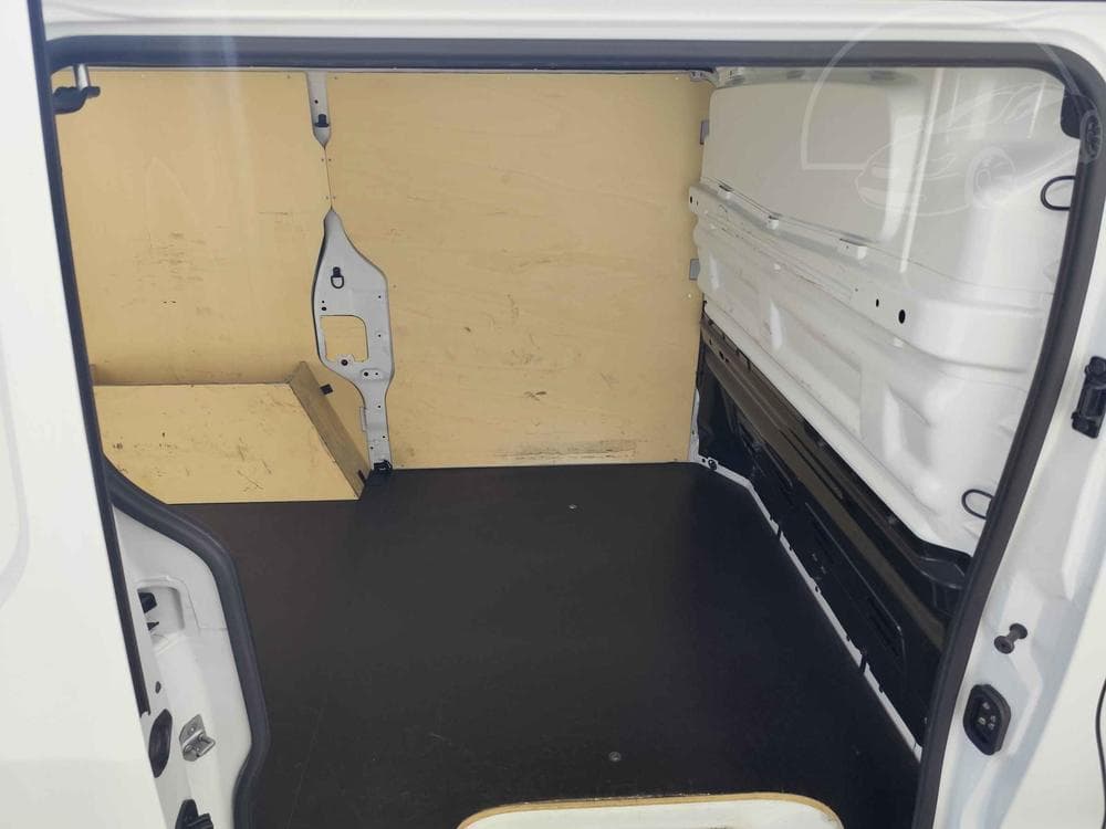 2019 Renault TRAFIC - 8