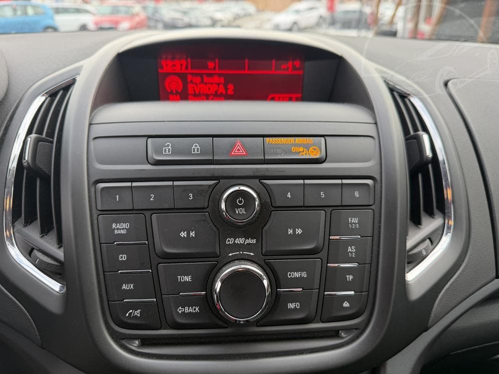 2016 Opel Zafira - 11