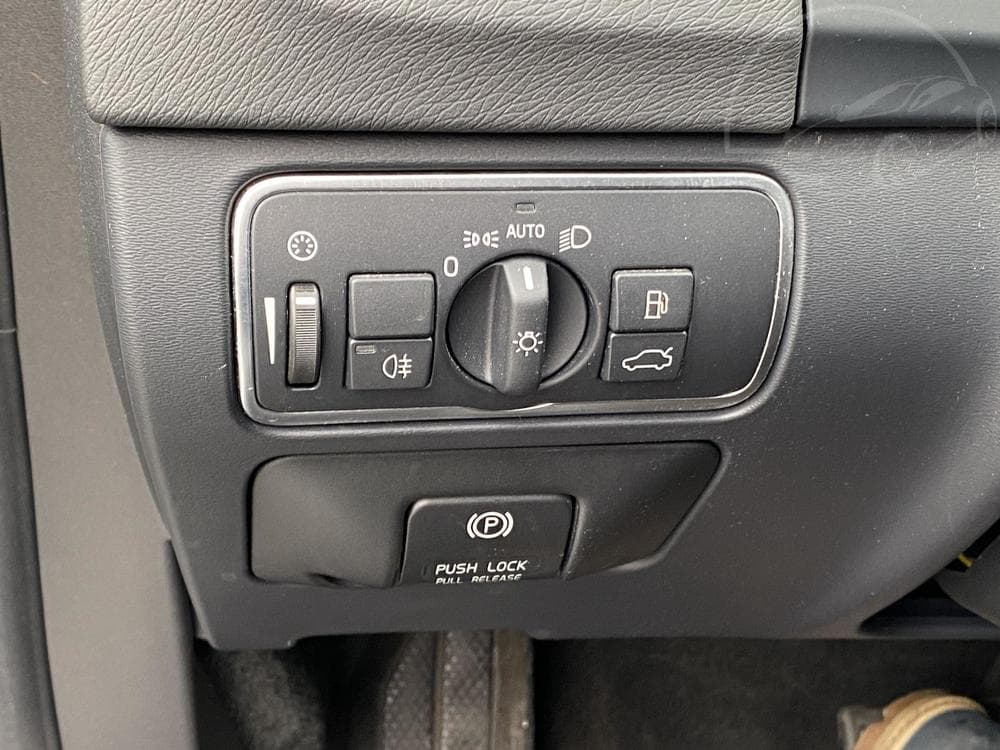 2013 Volvo V60 - 16