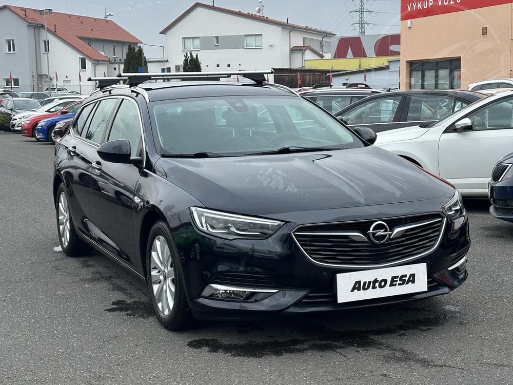 Opel Insignia 2.0 CDTI Serv.kniha