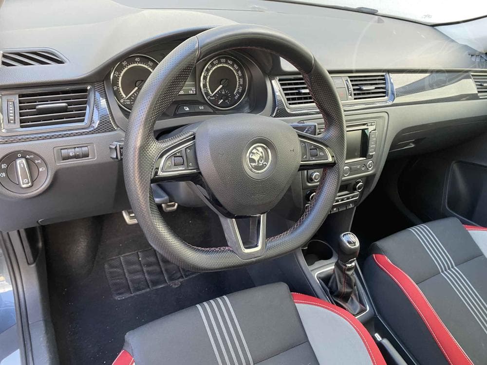 2015 Škoda RAPID - 12