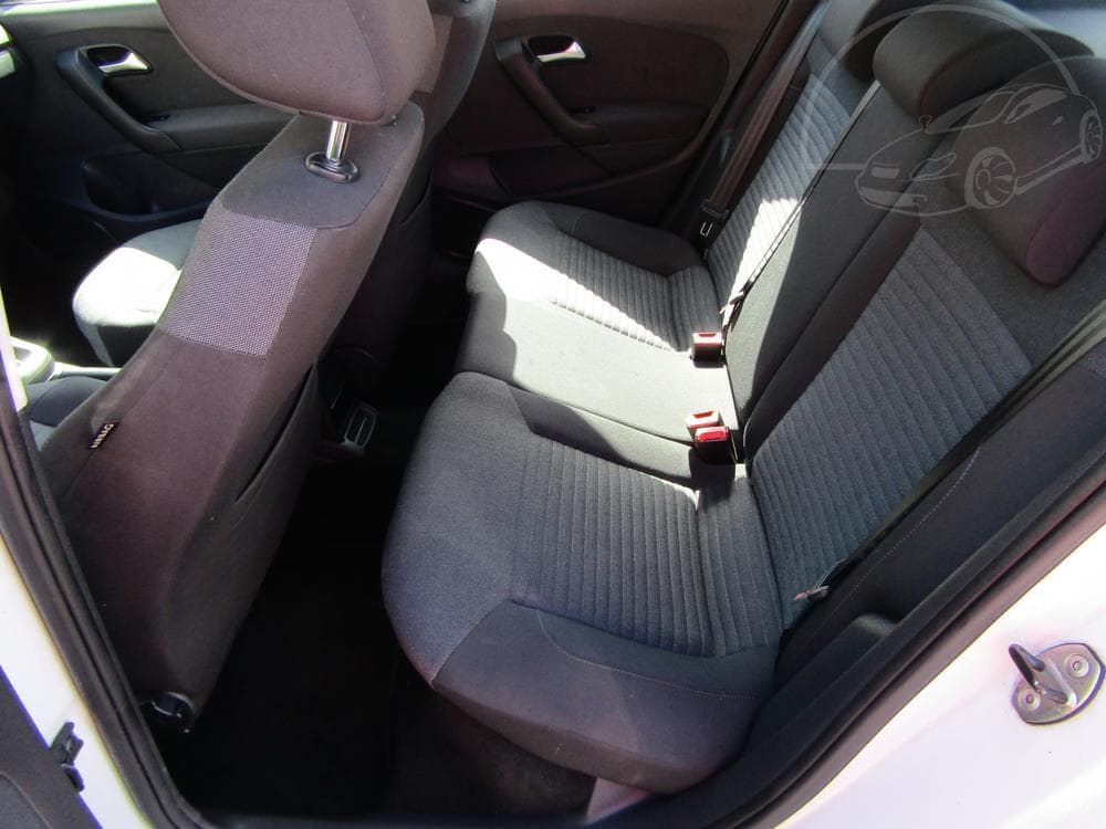 2014 Volkswagen POLO - 10