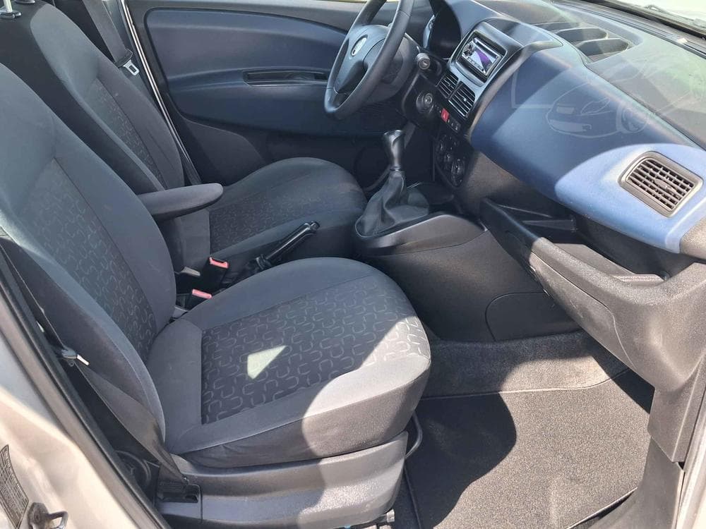 2012 Fiat DOBLO - 11