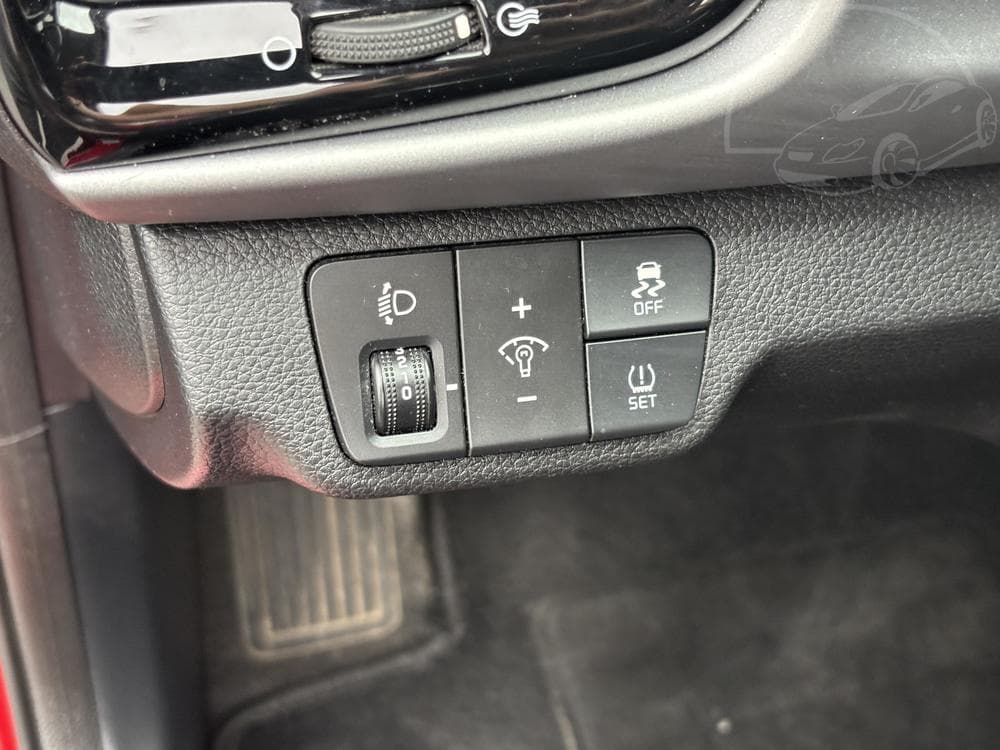 2018 Kia RIO - 15