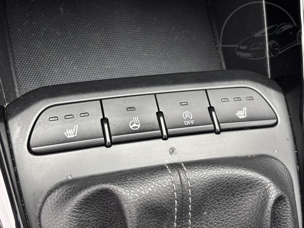 2018 Kia RIO - 16