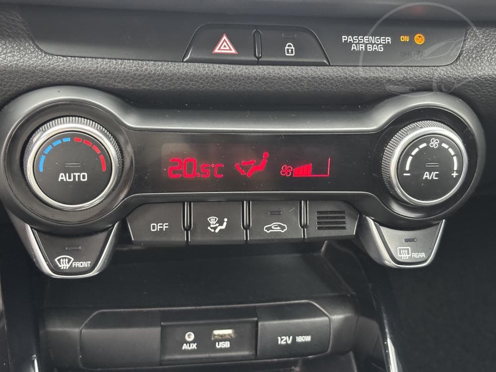 2018 Kia RIO - 17