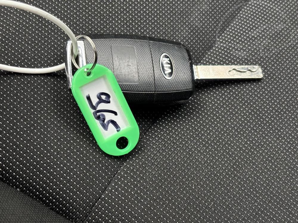2018 Kia RIO - 20