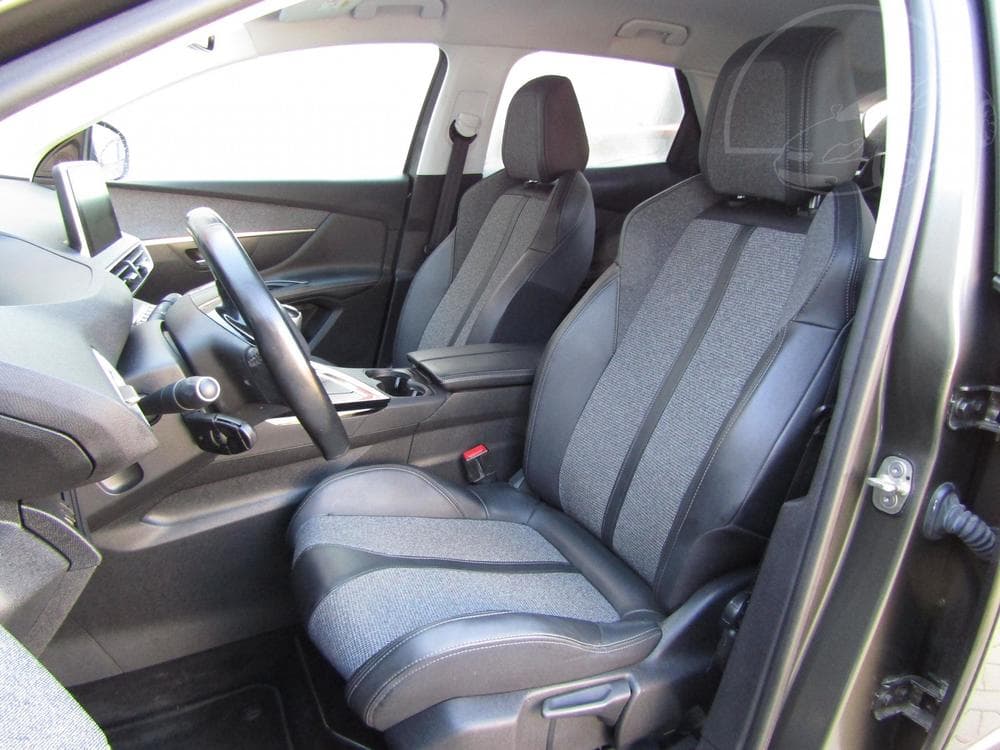 2019 Peugeot 3008 - 25