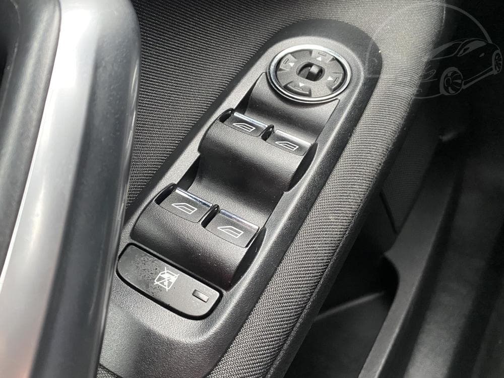 2013 Ford MONDEO - 11