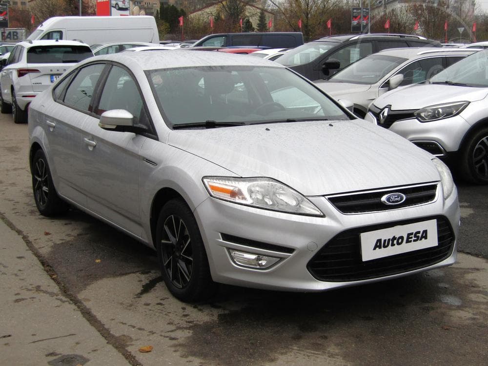 2013 Ford MONDEO