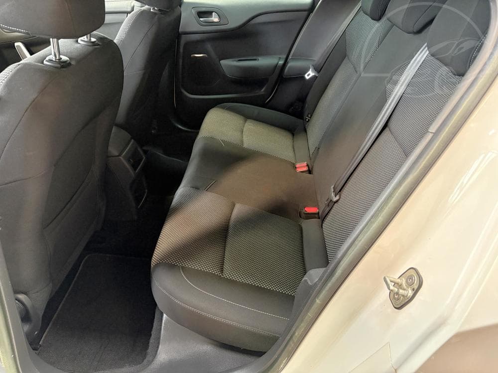 2014 Citroen DS4 - 19