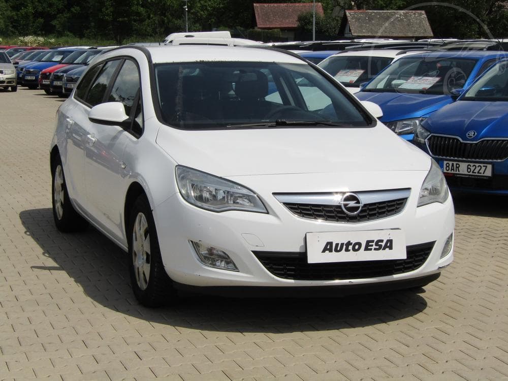 2011 Opel ASTRA
