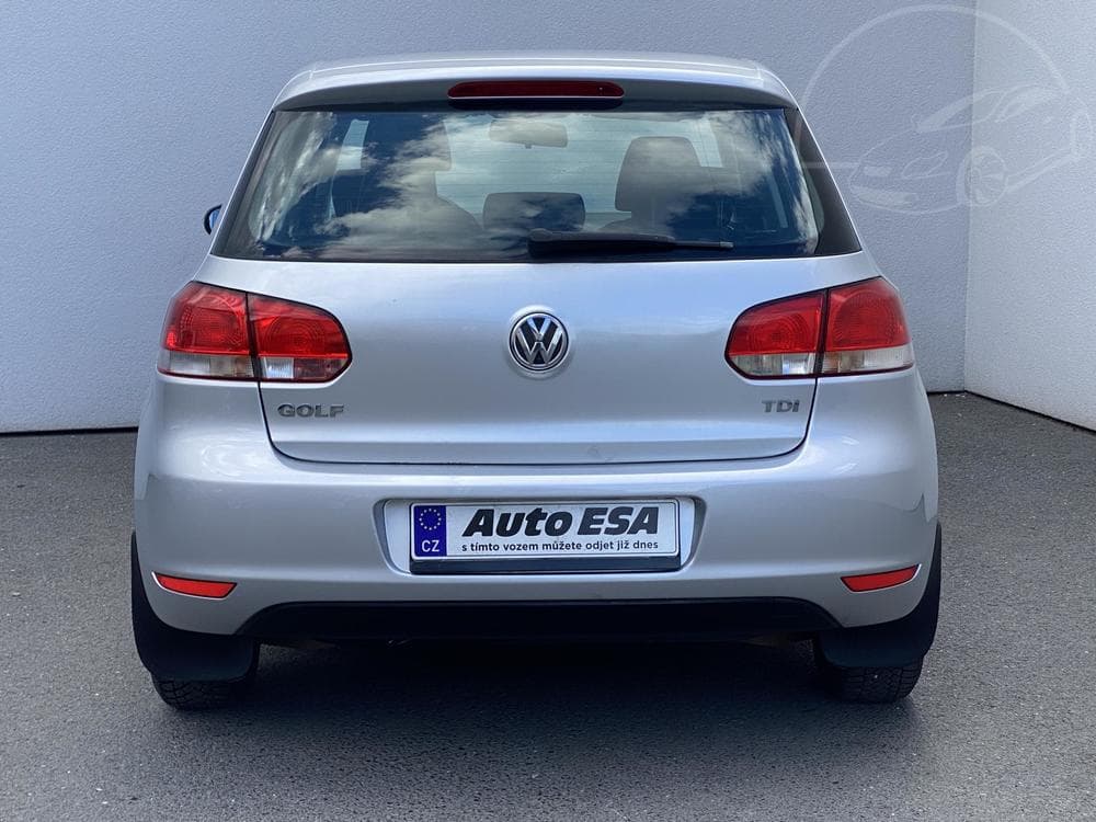 2010 Volkswagen GOLF - 5