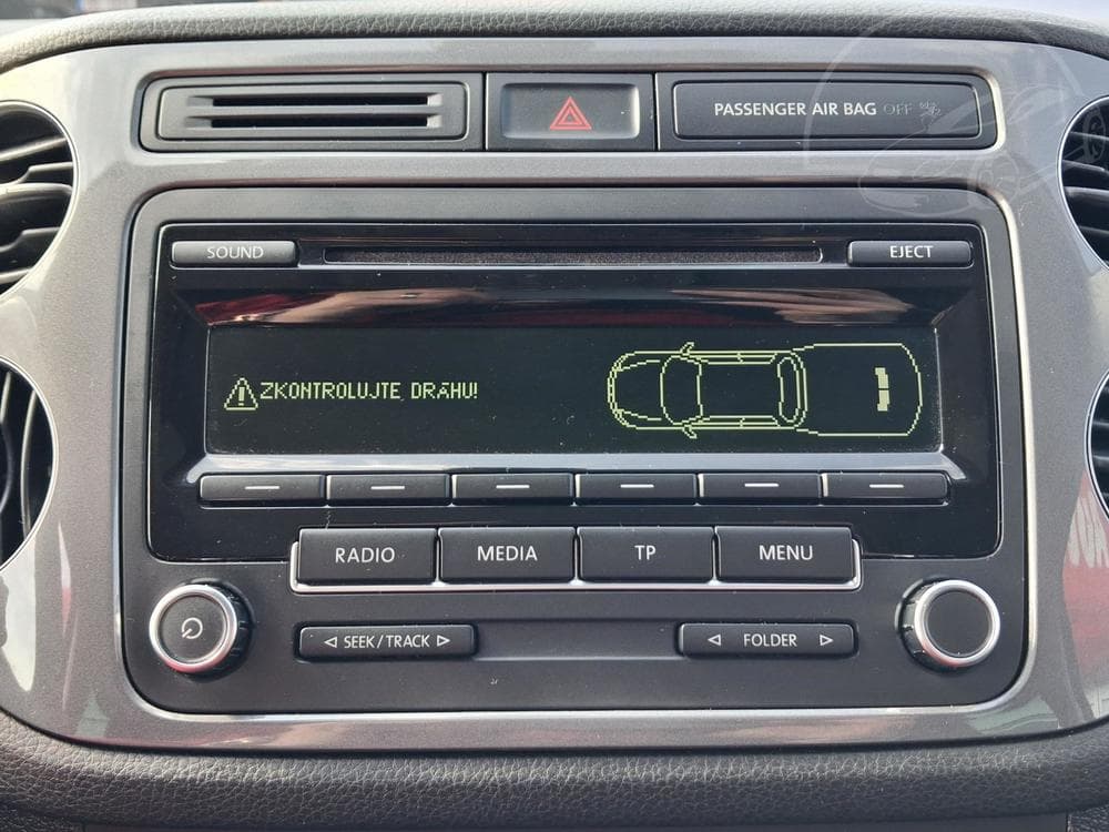 2012 Volkswagen Tiguan - 14