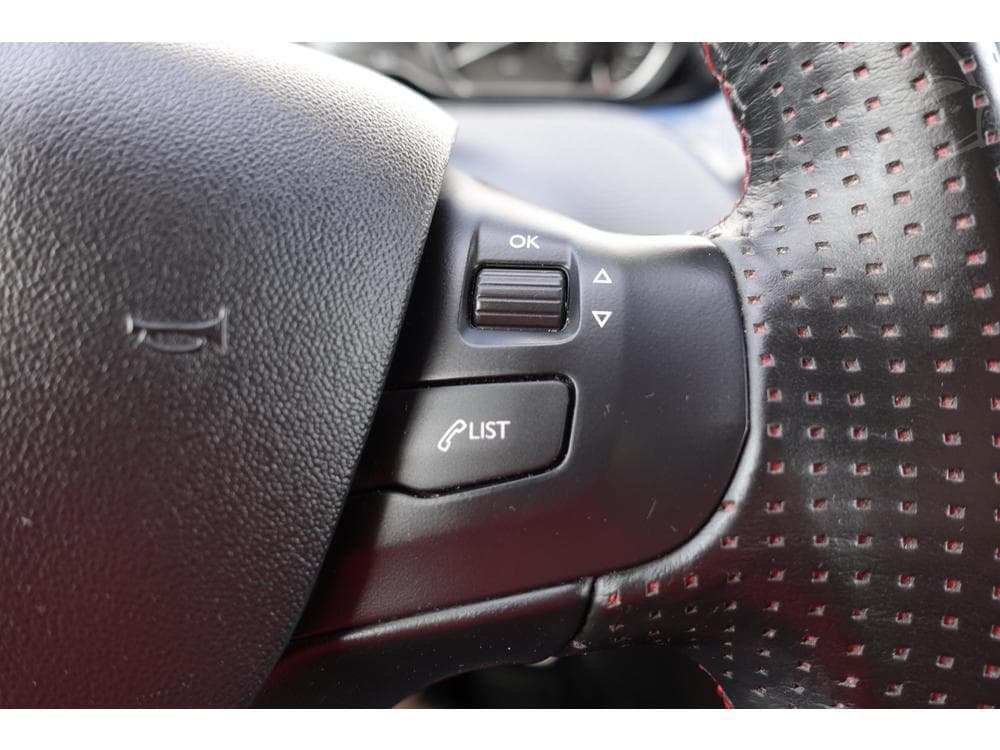 2019 Peugeot 208 - 46