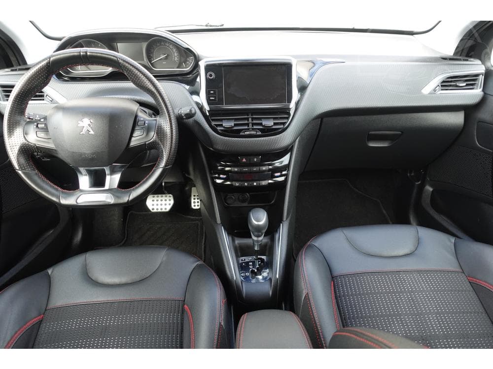 2019 Peugeot 208 - 22