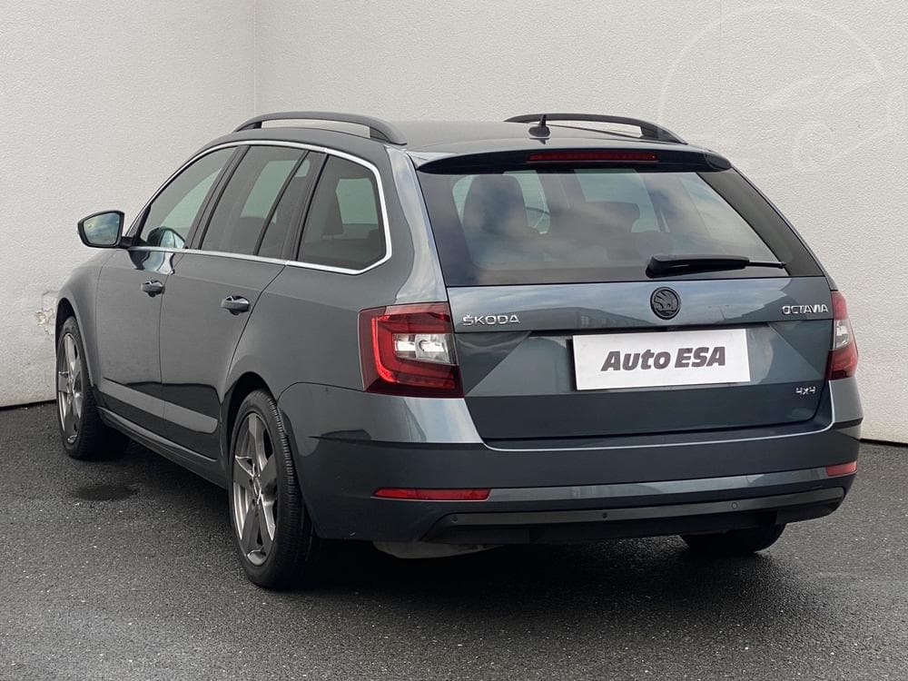 2018 Škoda OCTAVIA - 16