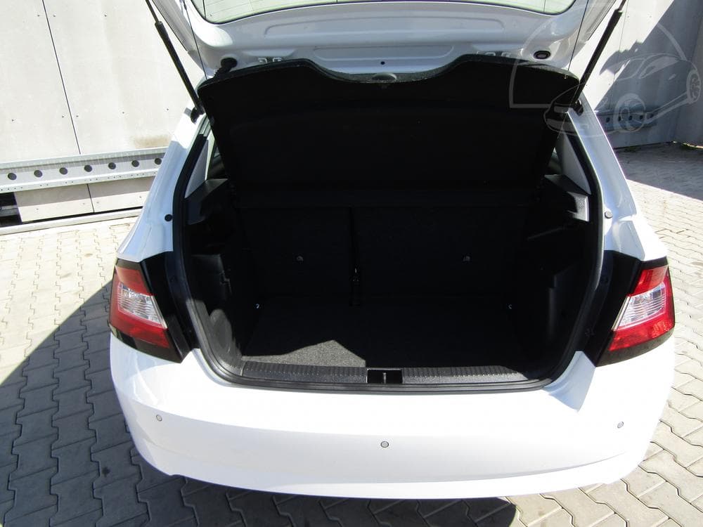 2015 Škoda FABIA - 13