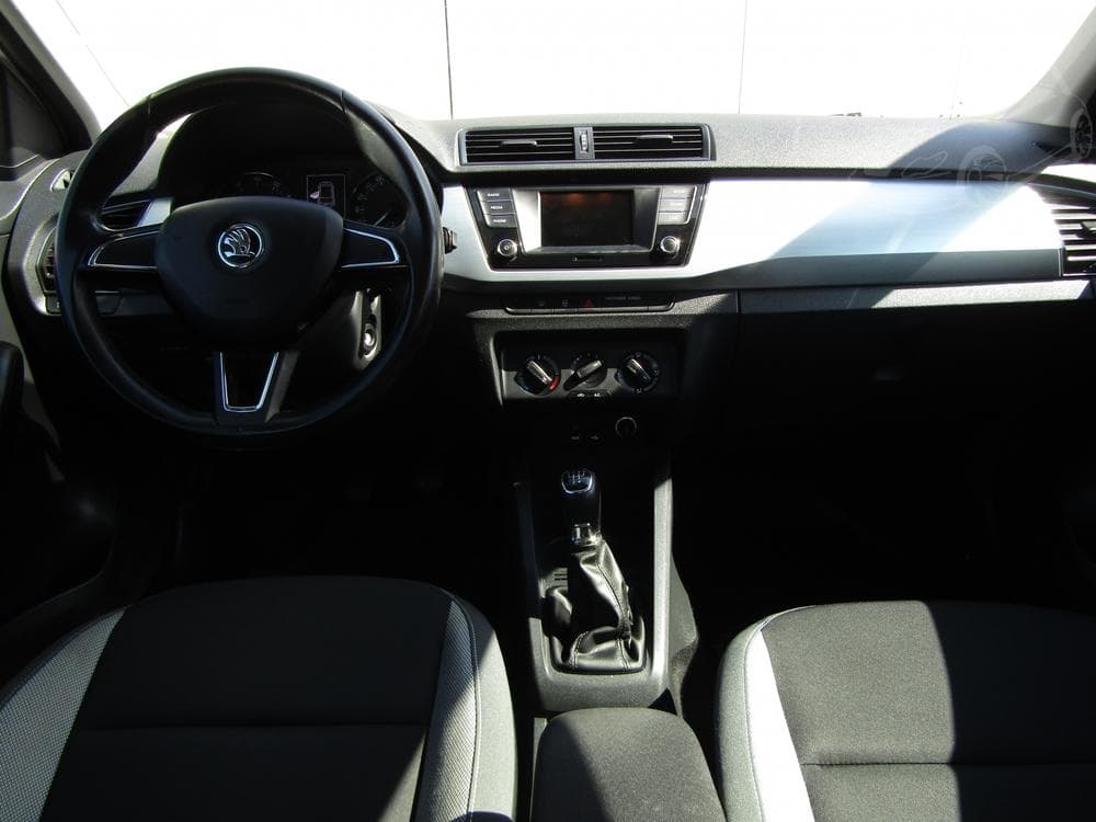 2015 Škoda FABIA - 15