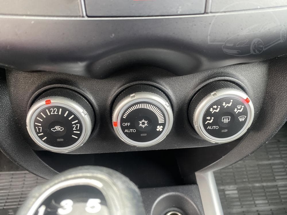 2011 Mitsubishi ASX - 16