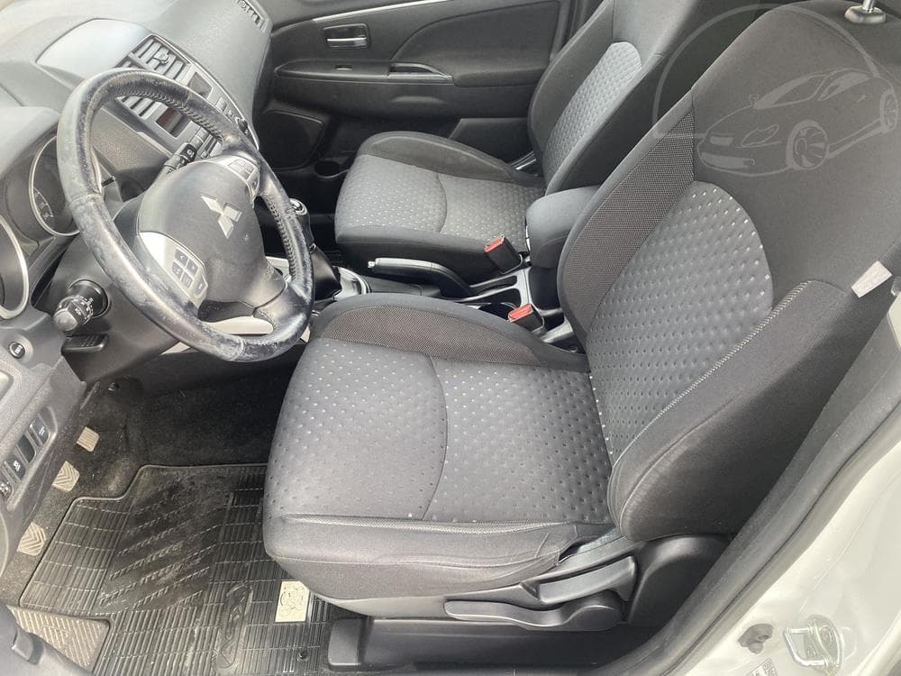 2011 Mitsubishi ASX - 9