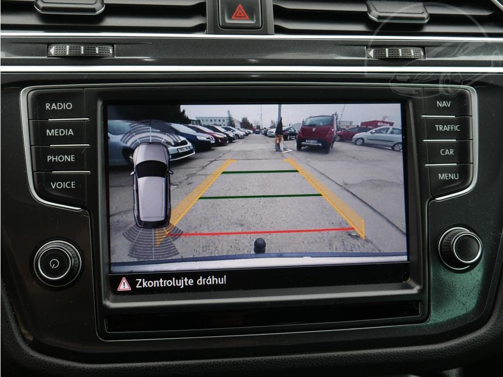 2017 Volkswagen TIGUAN - 23