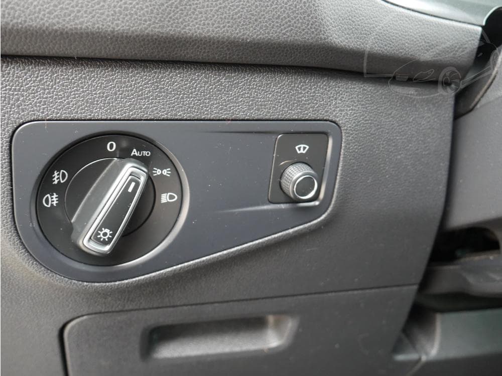 2017 Volkswagen TIGUAN - 33