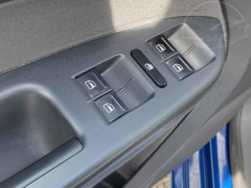 2011 Volkswagen TOURAN - 11