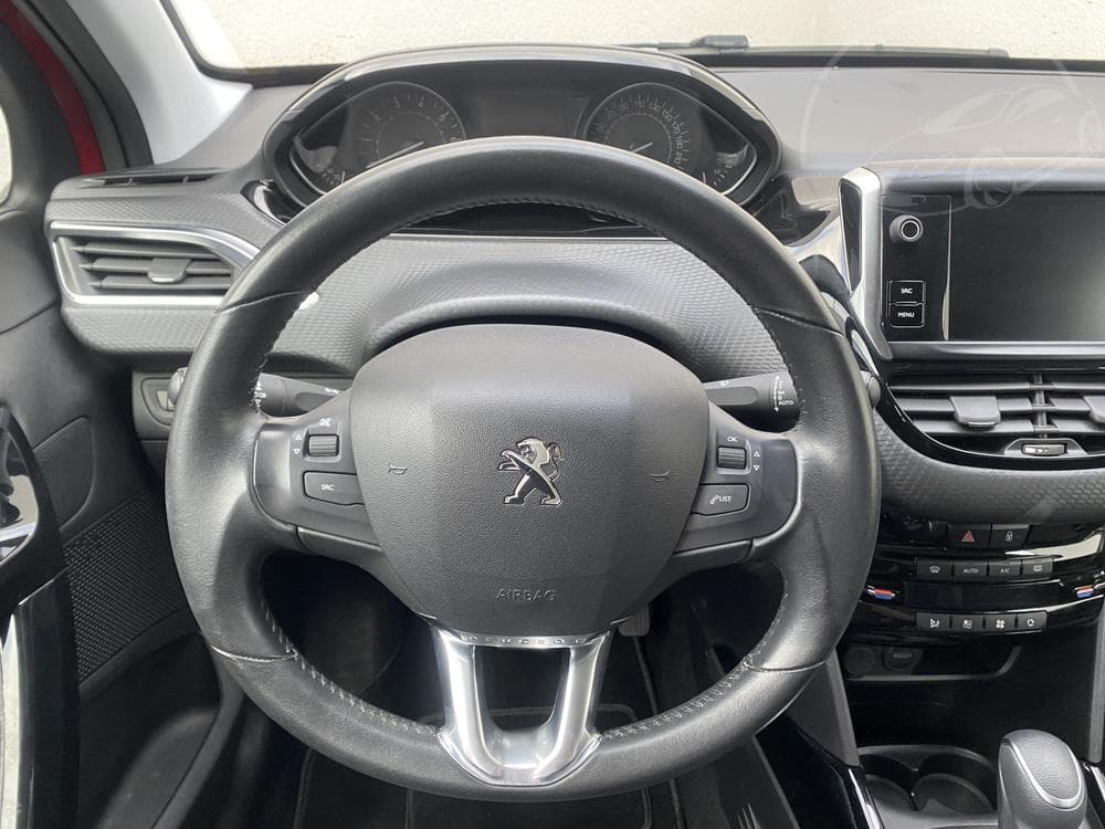 2019 Peugeot 2008 - 11