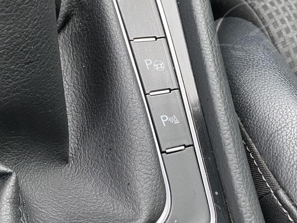 2013 Volkswagen GOLF - 15