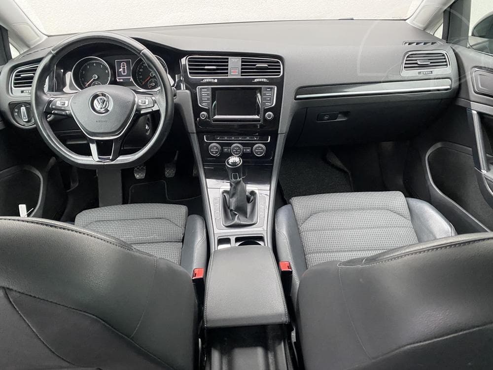 2013 Volkswagen GOLF - 8