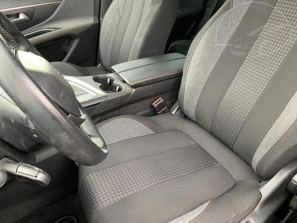 2019 Peugeot 3008 - 17