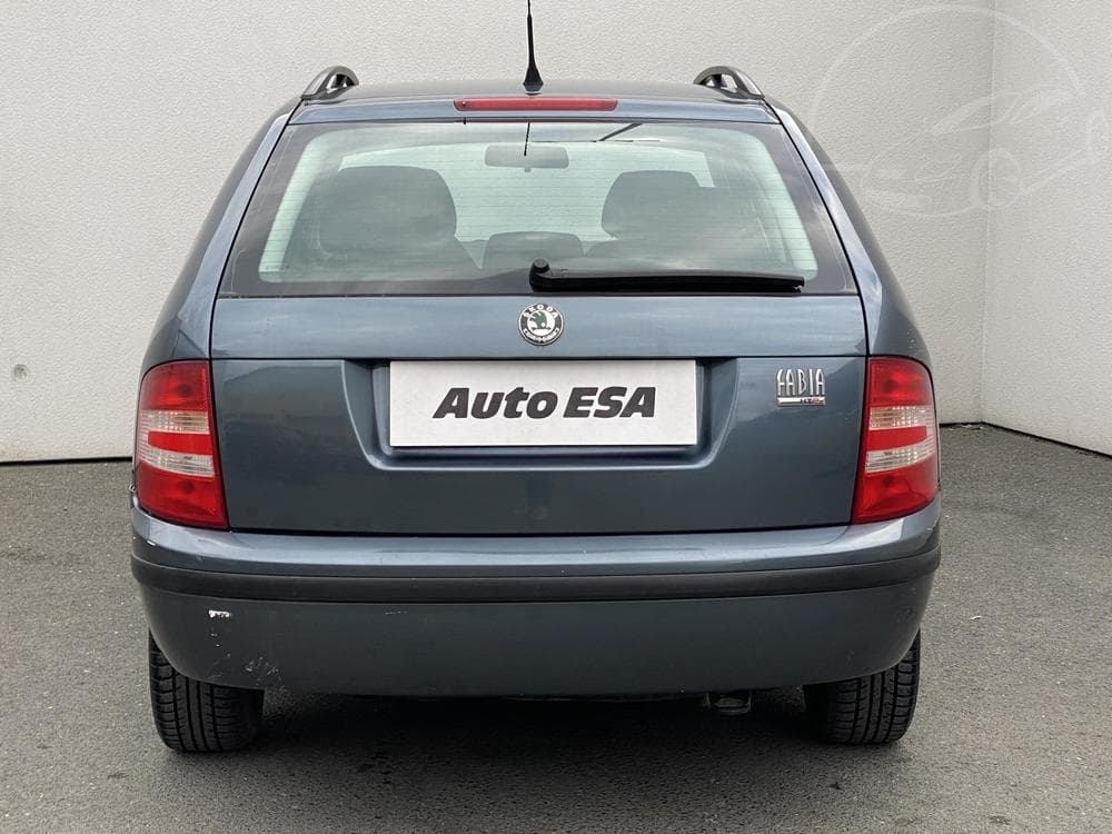 2005 Škoda FABIA - 9