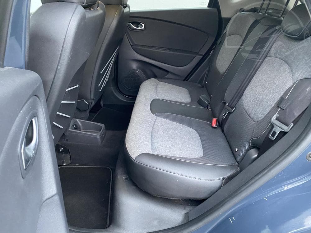2019 Renault CAPTUR - 10