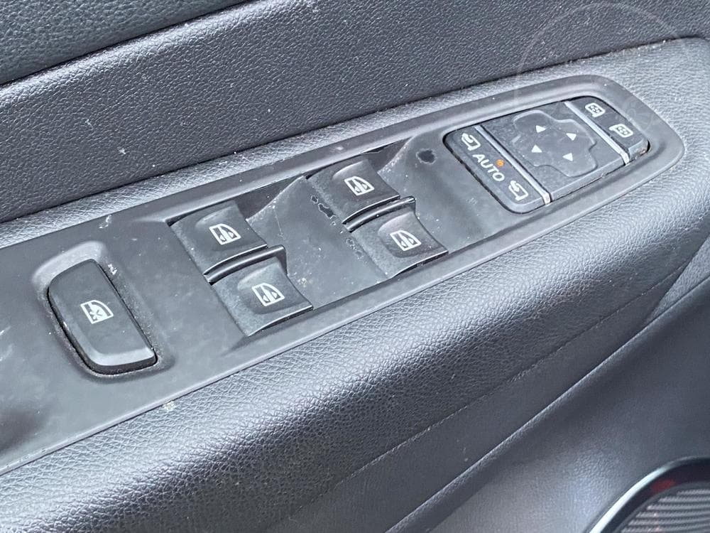 2019 Renault CAPTUR - 11